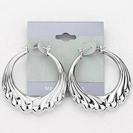 Embossed Metal Scalloped Pin Catch Hoop Earrings