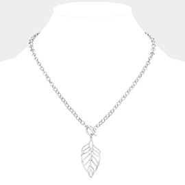 Cut Out Metal Leaf Pendant Toggle Necklace