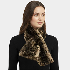 Snake Skin Patterned Faux Fur Pull Through Scarf