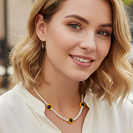 Faceted Floral Accent Wooden Beaded Necklace