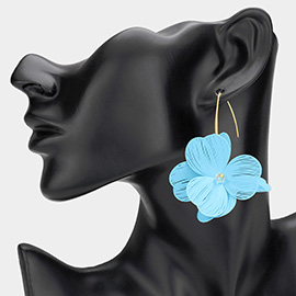 Metal Cut Out Flower Dangle Earrings
