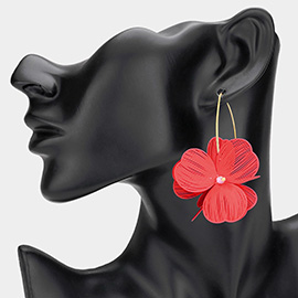Metal Cut Out Flower Dangle Earrings