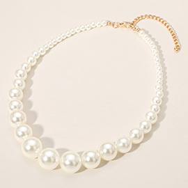 Graduated Pearl Beaded Necklace