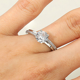 Classic Solitaire Halo Ring