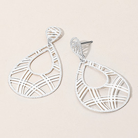 Metal Teardrop Cutout Dangle Earrings