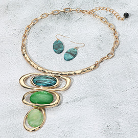 Bold Resin Geometric Pendant Accent Statement Necklace
