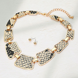 Fur Snake Skin Pattern Plate Link Statement Necklace