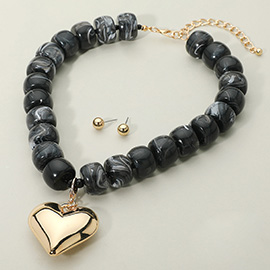 Puffy Metal Heart Pendant Chunky Beaded Statement Necklace