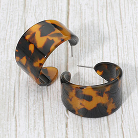Wide Tortoise Resin Hoop Earrings