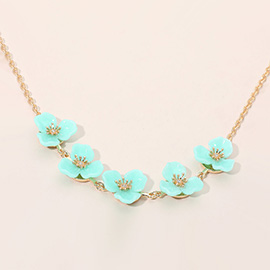Resin Petal Flower Link Necklace