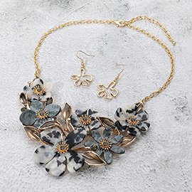 Resin Floral Statement Necklace